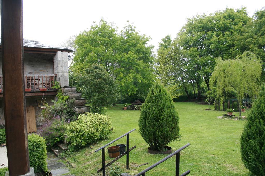 Rectoral De Goian Guest House Sarria Exterior photo